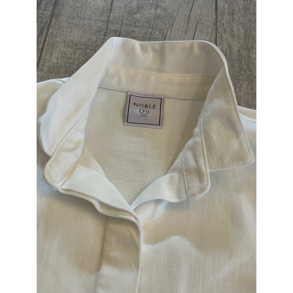 Noble 31 Womens White Cotton Hidden Button Down Boxy Shirt Top Size Small‎